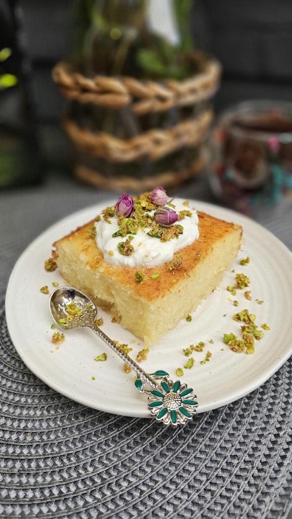 طريقة عمل البسبوسة العادية بالزبادي