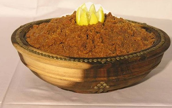 الحنيني القصيمي بالتمر والسمن