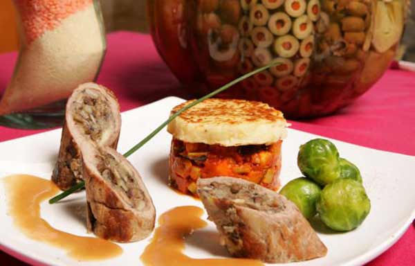 تعلّمي تحضير لفائف اللحم بالفطر والزيتون!