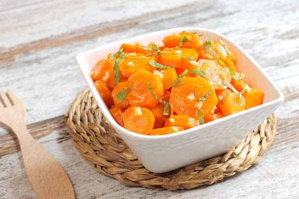    carrot-salad.JPG