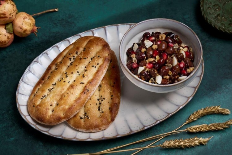 الخبز الإيراني نان بربري