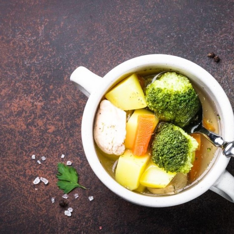 شوربة الخضار بأقل المكونات