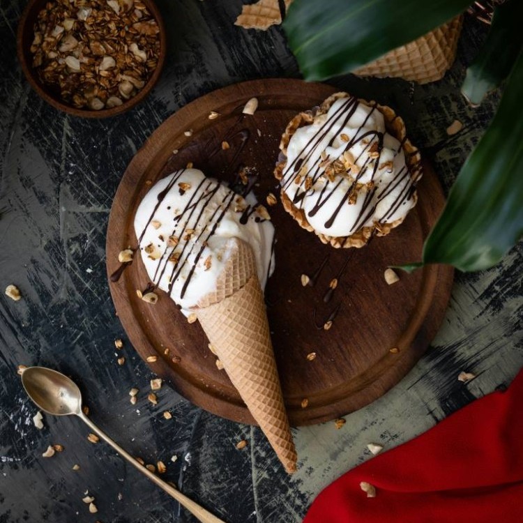 آيس كريم بالمستكة