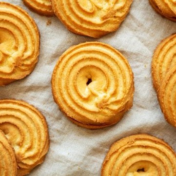 بسكويت النشادر بالزبدة