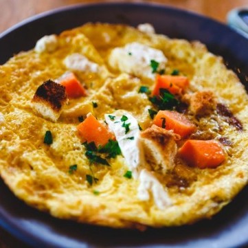 عجة بصل للفطور