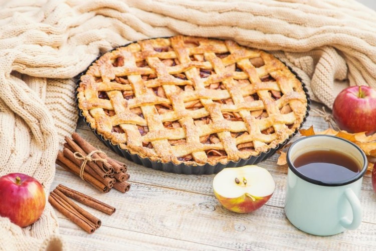 فطيرة التفاح بالقرفة