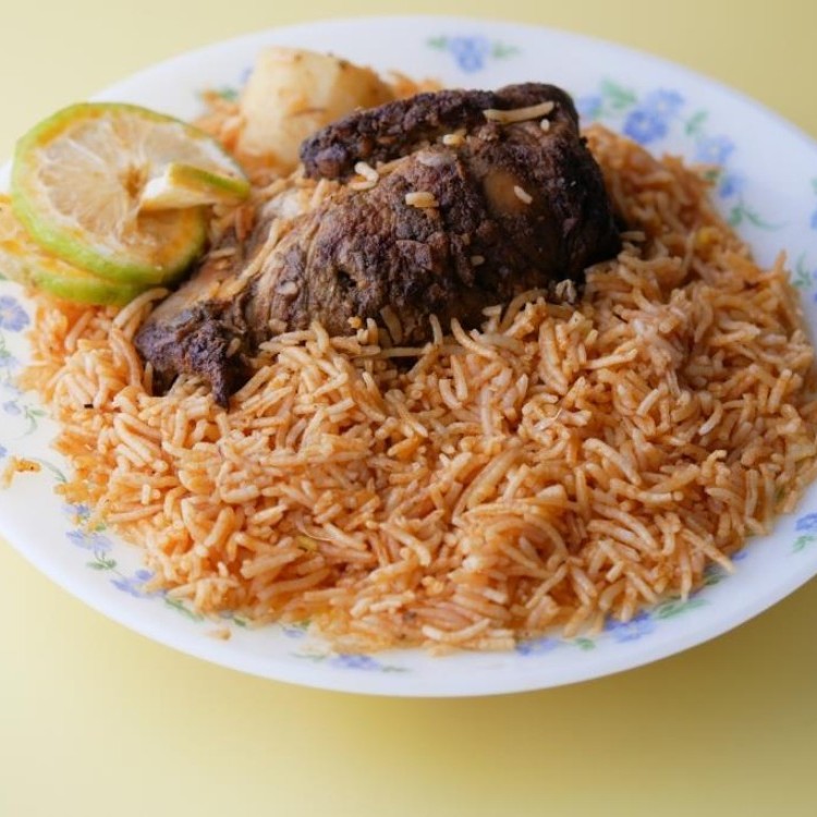 صيادية السمك بالأرز