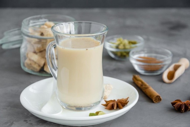 مشروب حليب بالزنجبيل