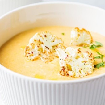 شوربة بالزهرة المشوية