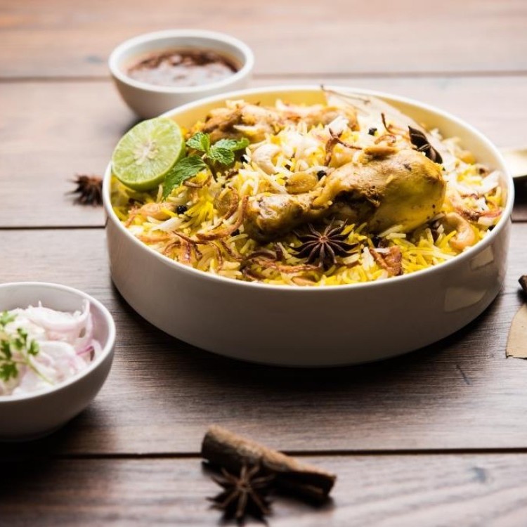 البرياني بالطريقة التقليدية