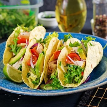 تاكو الدجاج بالقلاية الهوائية للرجيم