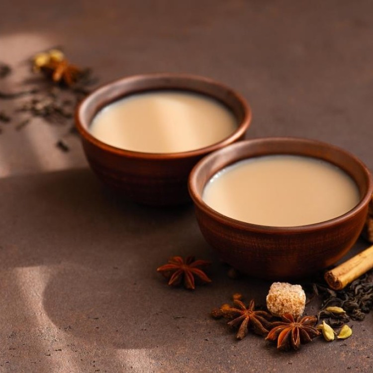 شاي الكرك بالحليب المكثف