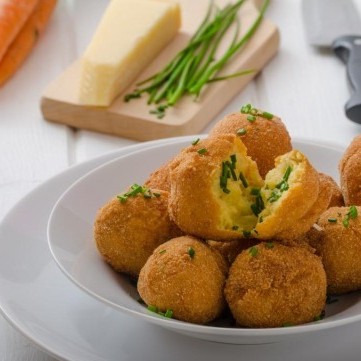كروكيت البطاطس بالجبنة