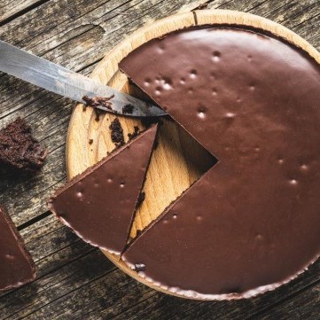 كيك شوكولاتة اقتصادي