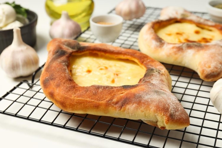 فطاير الجبنة بالنعناع