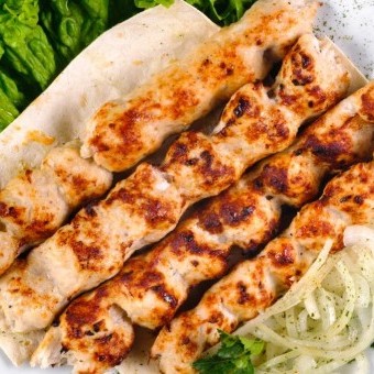 كباب دجاج على طريقة المطاعم