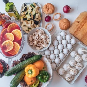 كيفية استخدام المكونات البديلة في الطهي عند نقصها