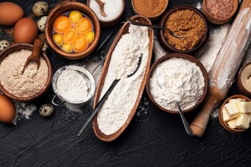 كيف تختارين نوع الطحين المناسب لكل وصفة؟