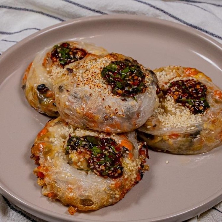 فطائر الخضار برقائق الأرز بالفيديو