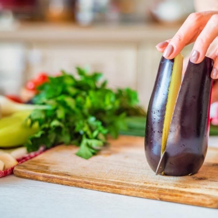من أين جاء الباذنجان؟