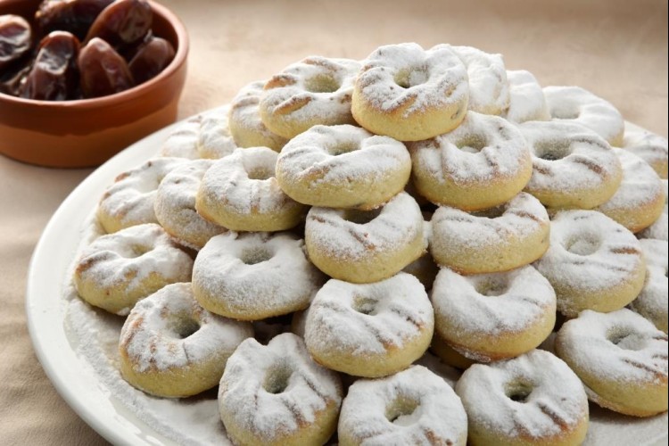 كعك العيد بالعجوة