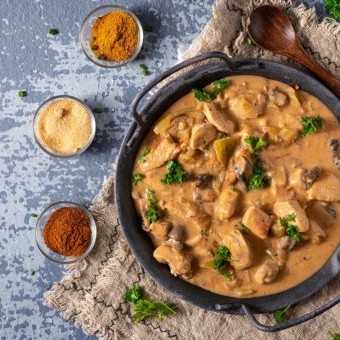 ستروجانوف الدجاج بالكريمة