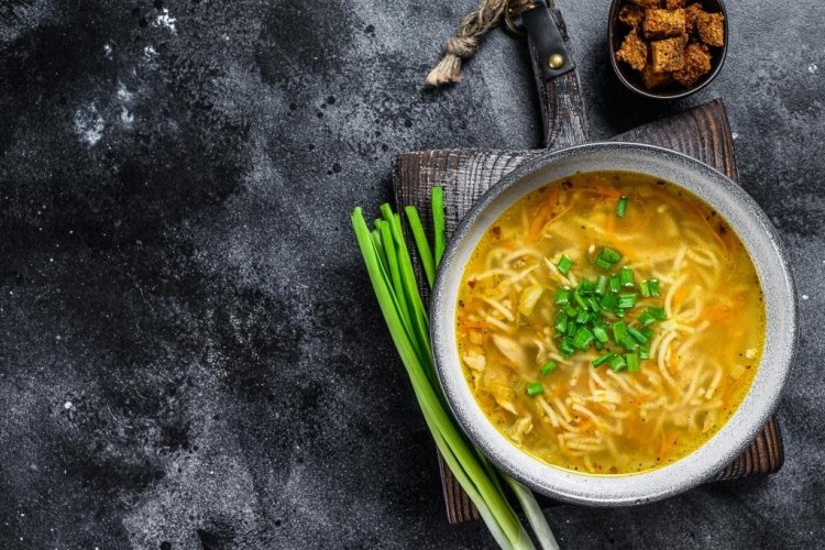 طريقة عمل شوربة الشعيرية التقليدية