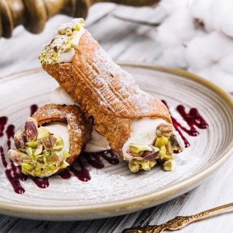 حلى كانولي الإيطالي