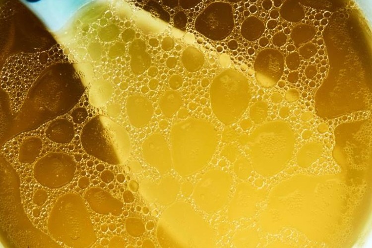طريقة عمل مرقة الدجاج المنزلية