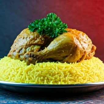 مظبي الدجاج في الفرن لسفرة رمضان