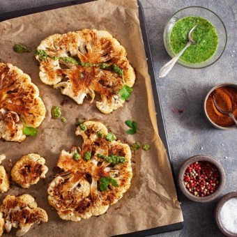 قرنبيط مشوي بالتتبيلة للرجيم