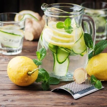 ديتوكس صحي على مائدة إفطار رمضان