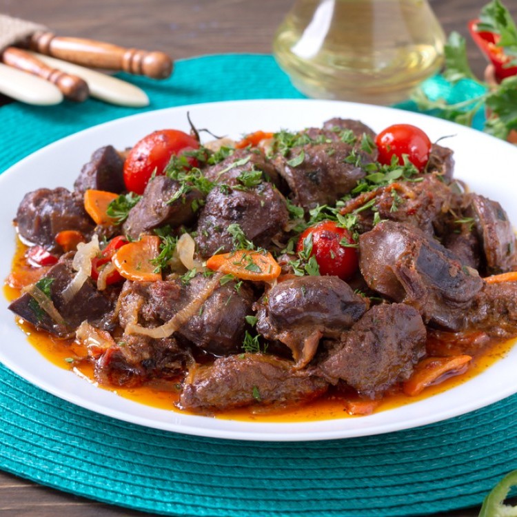طاجن الكبدة بالطماطم السهل