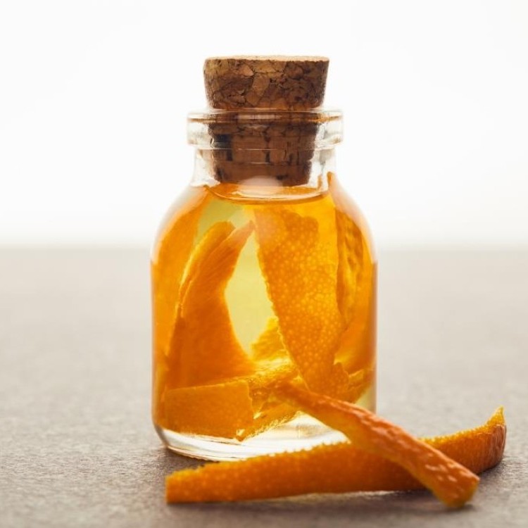 استخدام قشور البرتقال في صناعة الزيوت