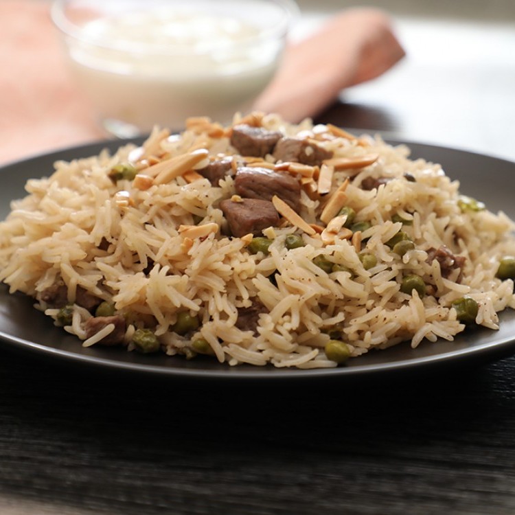 8 وصفات للأرز بالدجاج واللحم بالفيديو