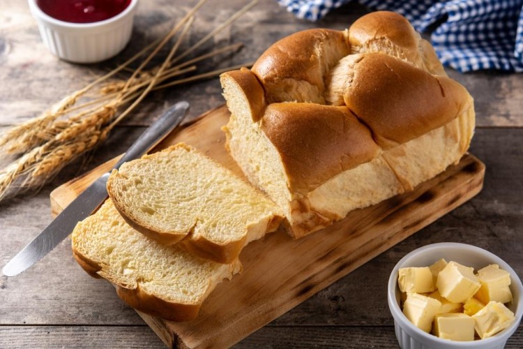 خبز البريوش القطني