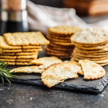 بسكويت مالح بالمنزل