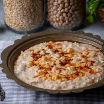 الجريش الأبيض بالدجاج
