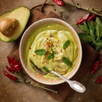 صلصة أفوكادو حارة