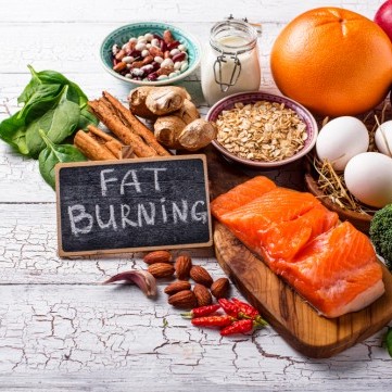 15  عنصراً غذائياً «خارقاً» لحرق الدهون والتخلص من الوزن الزائد