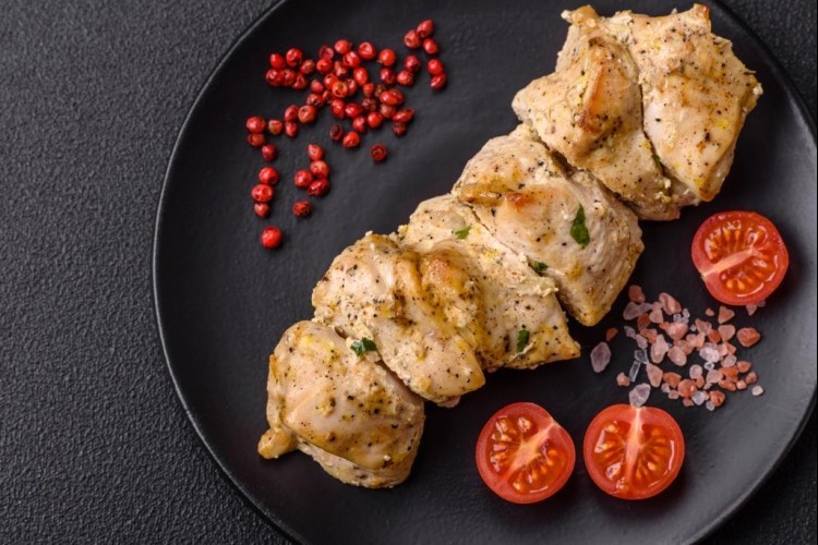 دجاج بتتبيلة الزبادي والبهارات