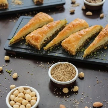 جلاش بالمكسرات