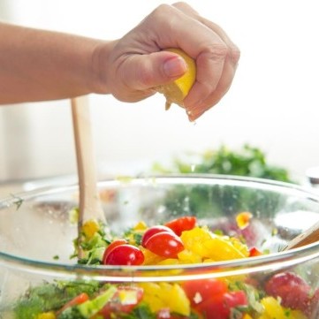 كيفية موازنة الحموضة والملوحة في الطبخ