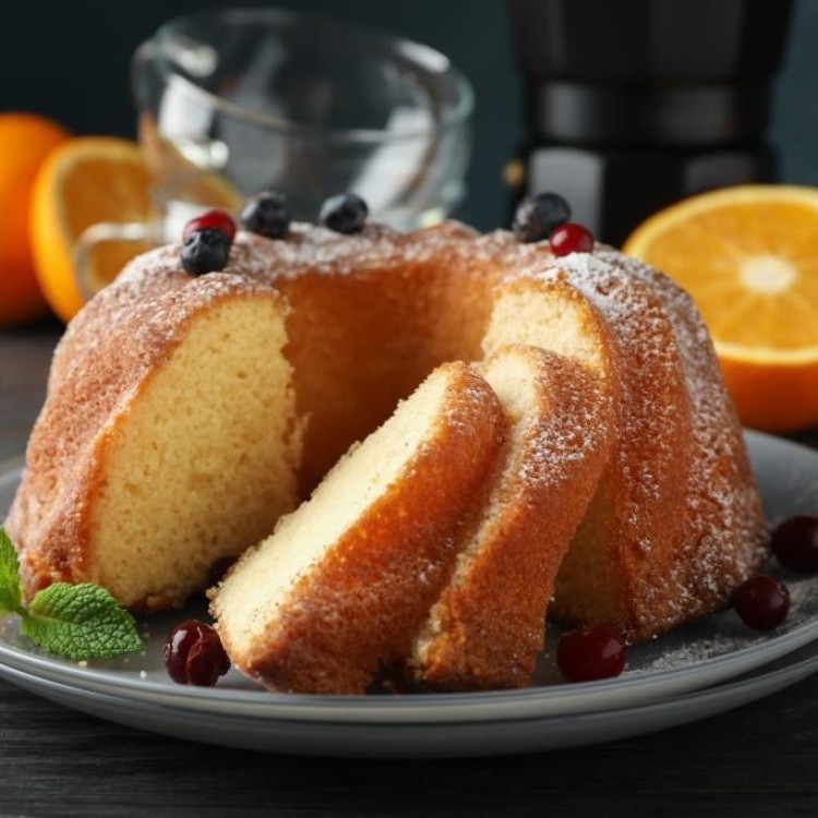 كيك البرتقال بالعصير الطازج