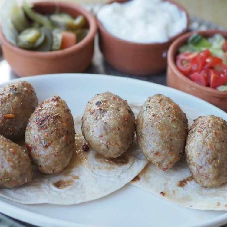 لحم الكفتة المحشية بالجبن