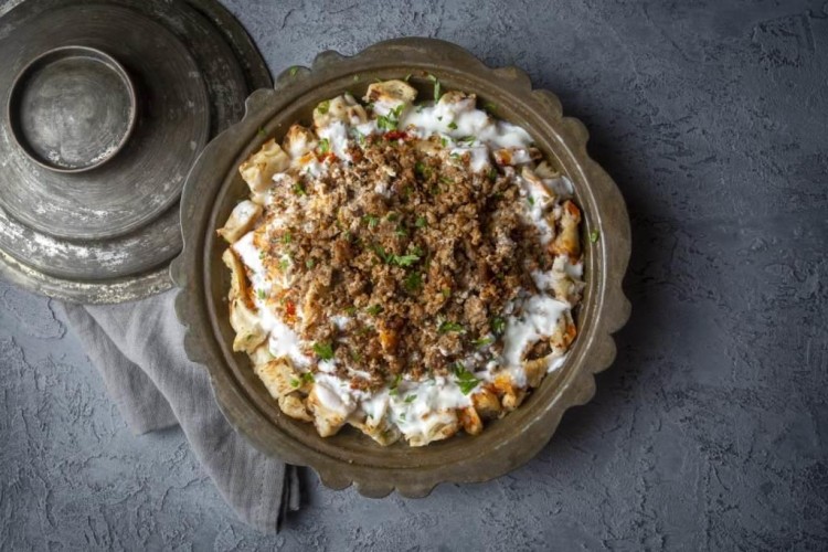 فتة الحمص باللحم للفطور