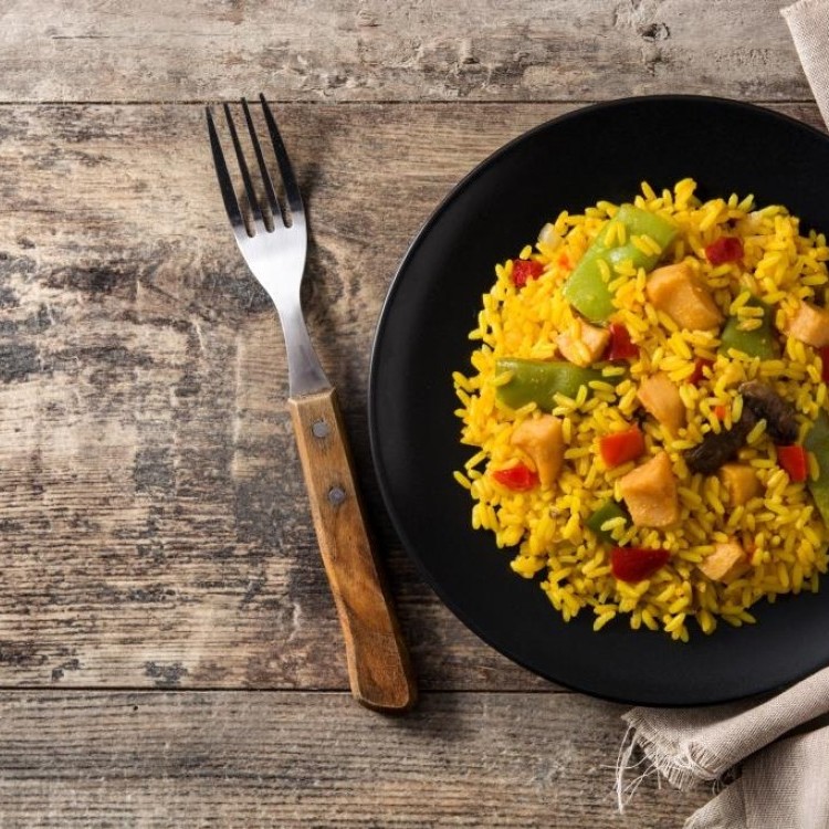 الأرز بالكاري والخضار