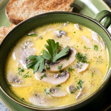 شوربة الفطر الكريمية
