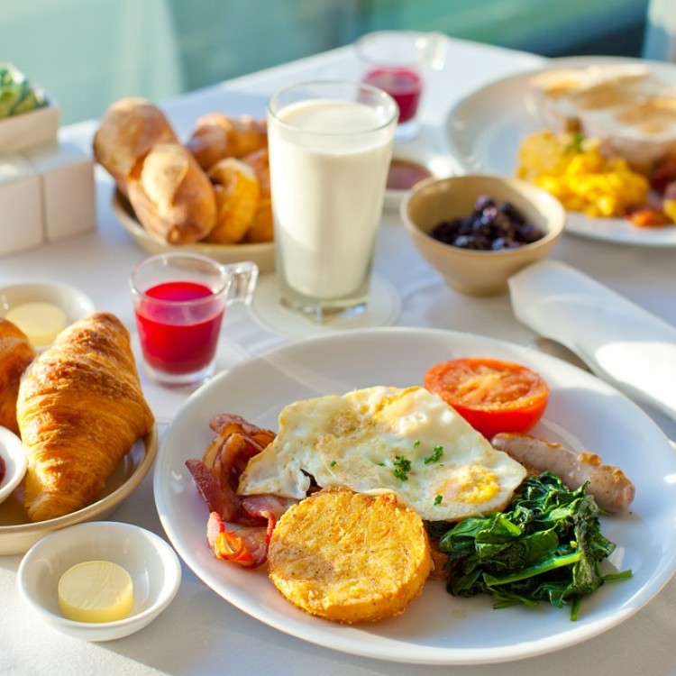 ما هي وجبة الفطور التي تساعد في إنقاص الوزن؟