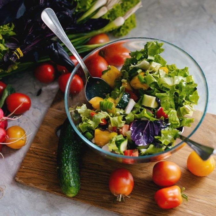 سلطة عربية بسيطة